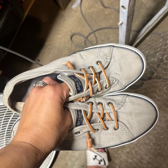 Women’s Sperry’s - Picture 1 of 1